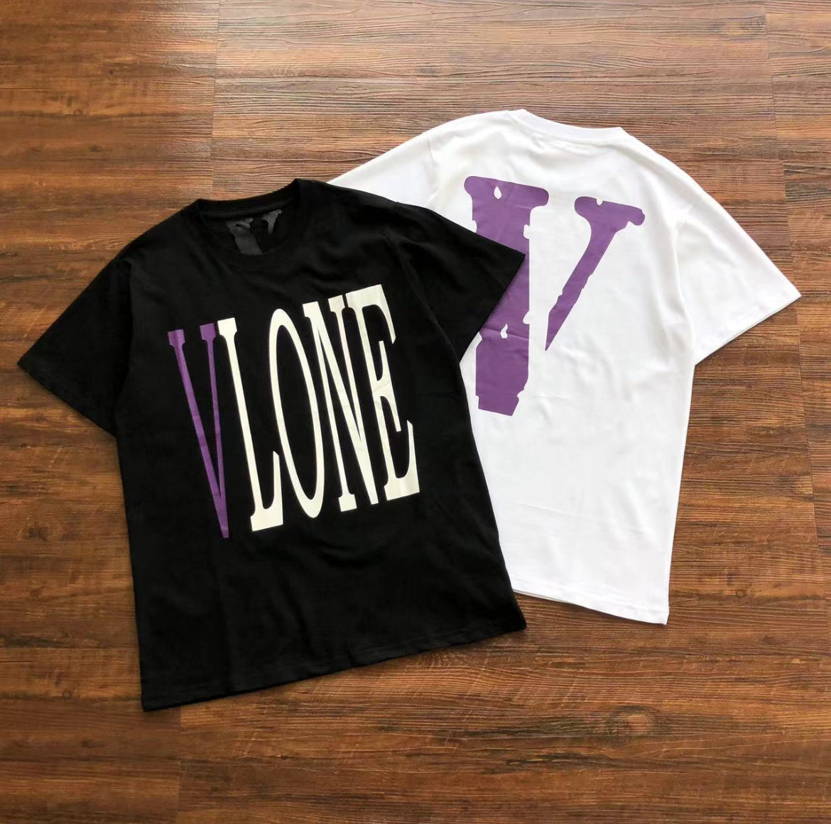 CAMISETA VLONE MORADO